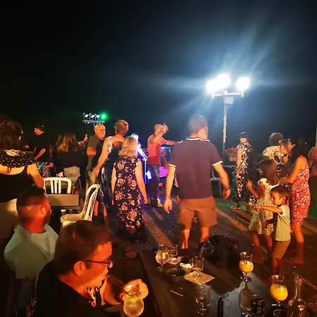 Parks Mobil-home Eco-chic Vue Pont-de-Salars